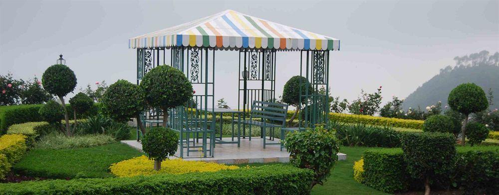 Club Mahindra Kandaghat Luaran gambar