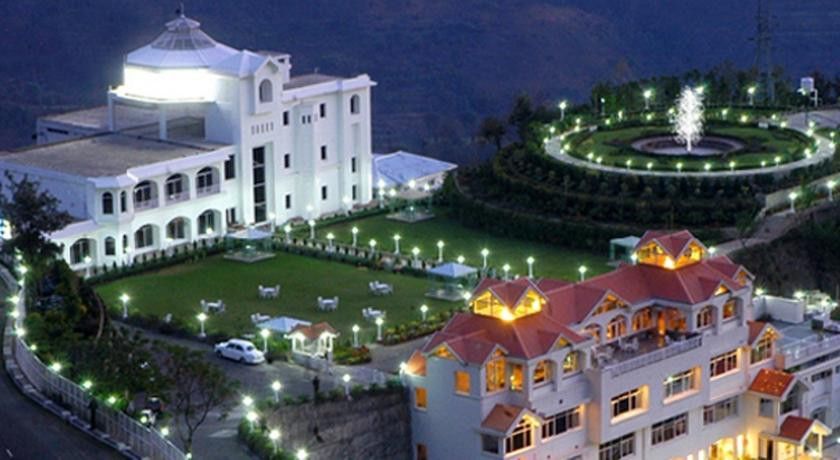 Club Mahindra Kandaghat Luaran gambar